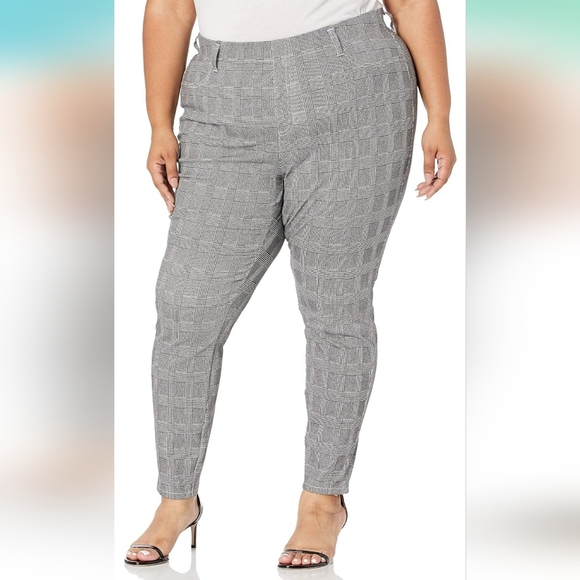 *NWT Amazon Essentials Women's Pull-On Knit Jegging - Picture 1 of 5